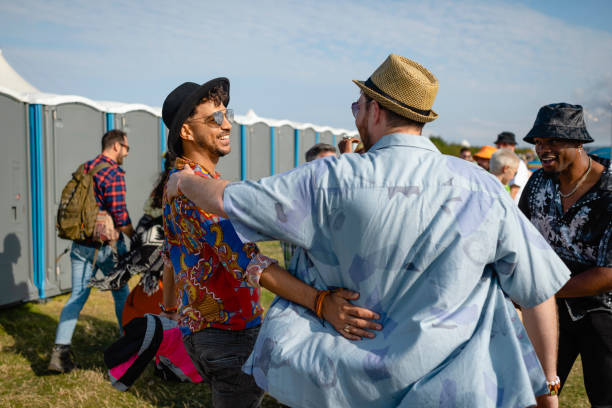 Best Porta potty delivery and setup  in Bloomington, TX
