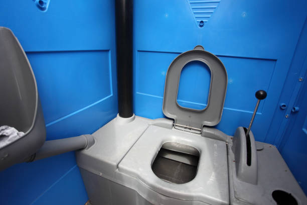 Best Porta potty rental near me  in Bloomington, TX